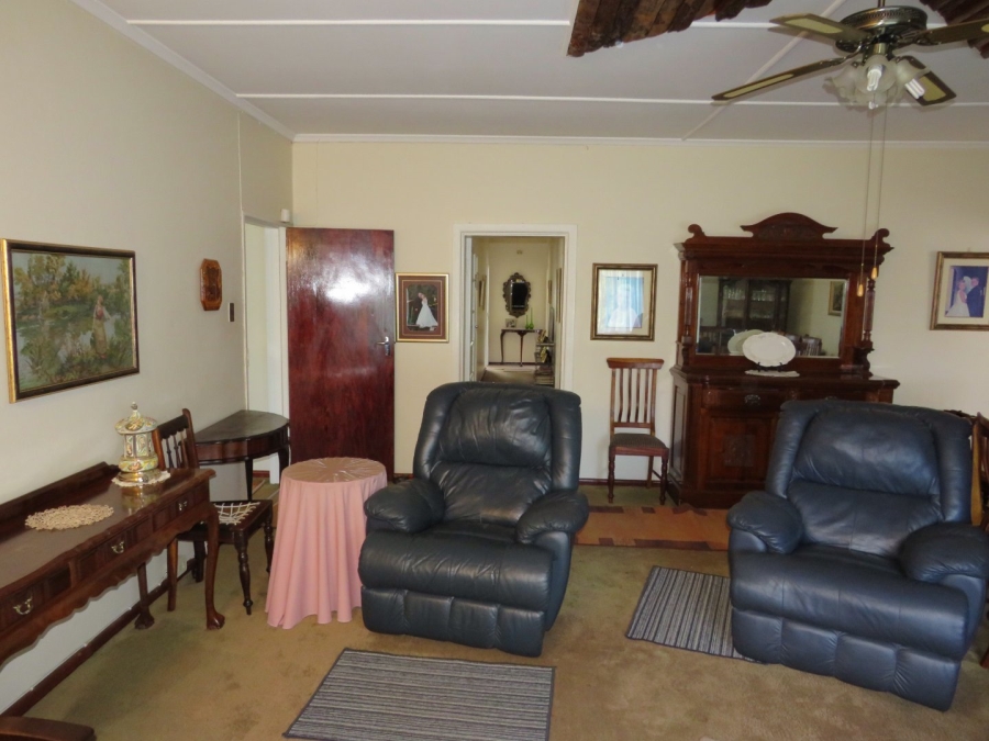 4 Bedroom Property for Sale in Colesberg Northern Cape